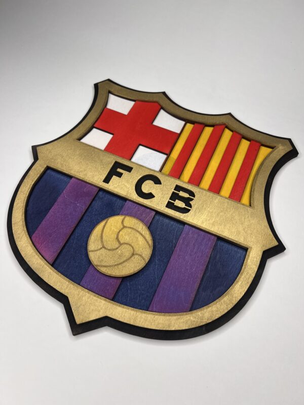 drewniany herb klubu – fc barcelona | wielowarstwowa dekoracja 3d